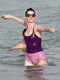 Female Forms 81: Anne Hathaway Wet Series