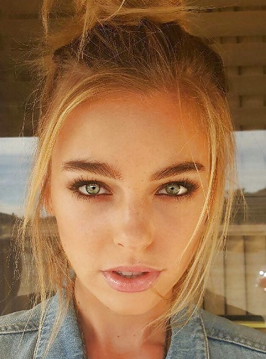 Instagram Babe Elizabeth Turner - Mojitog 4