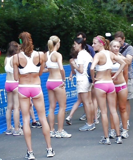 Sporty hotties 15