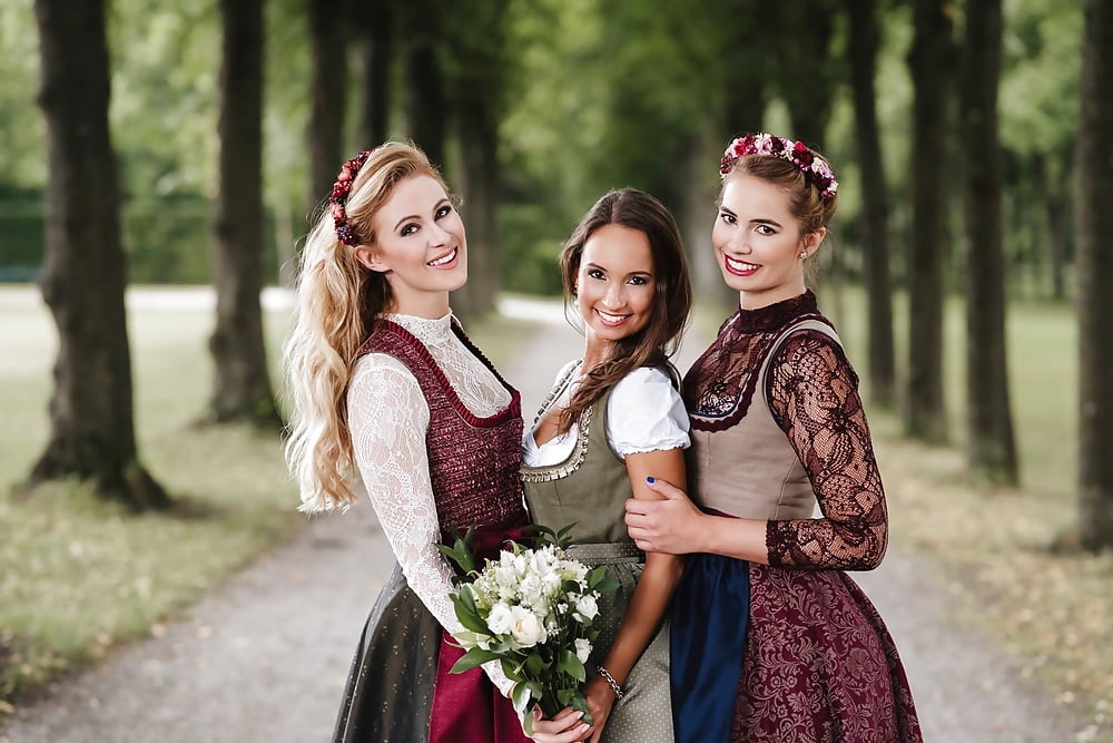 Sexy Dirndl Girls 148 7