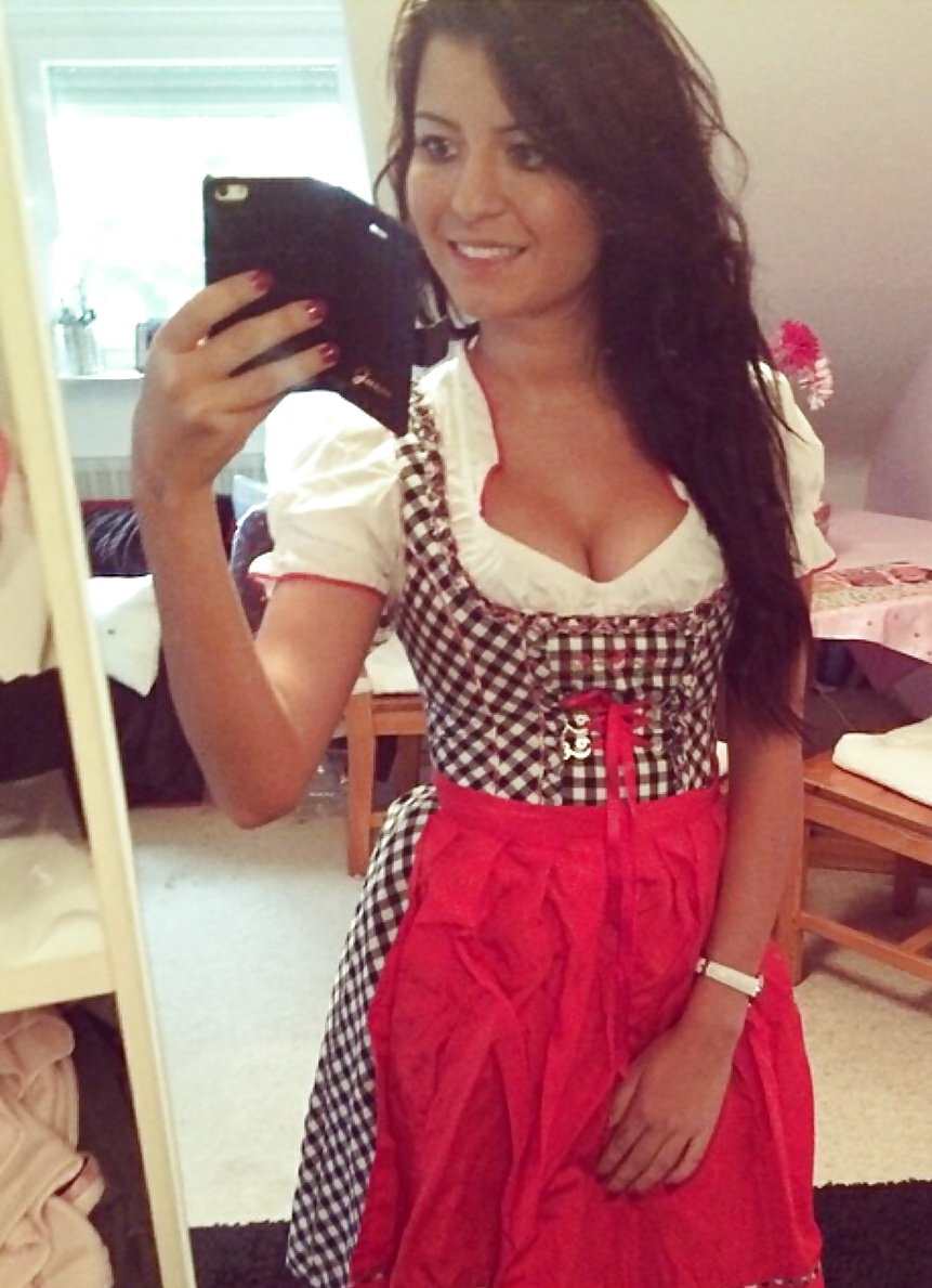 Hot Girls in Dirndl 37 8