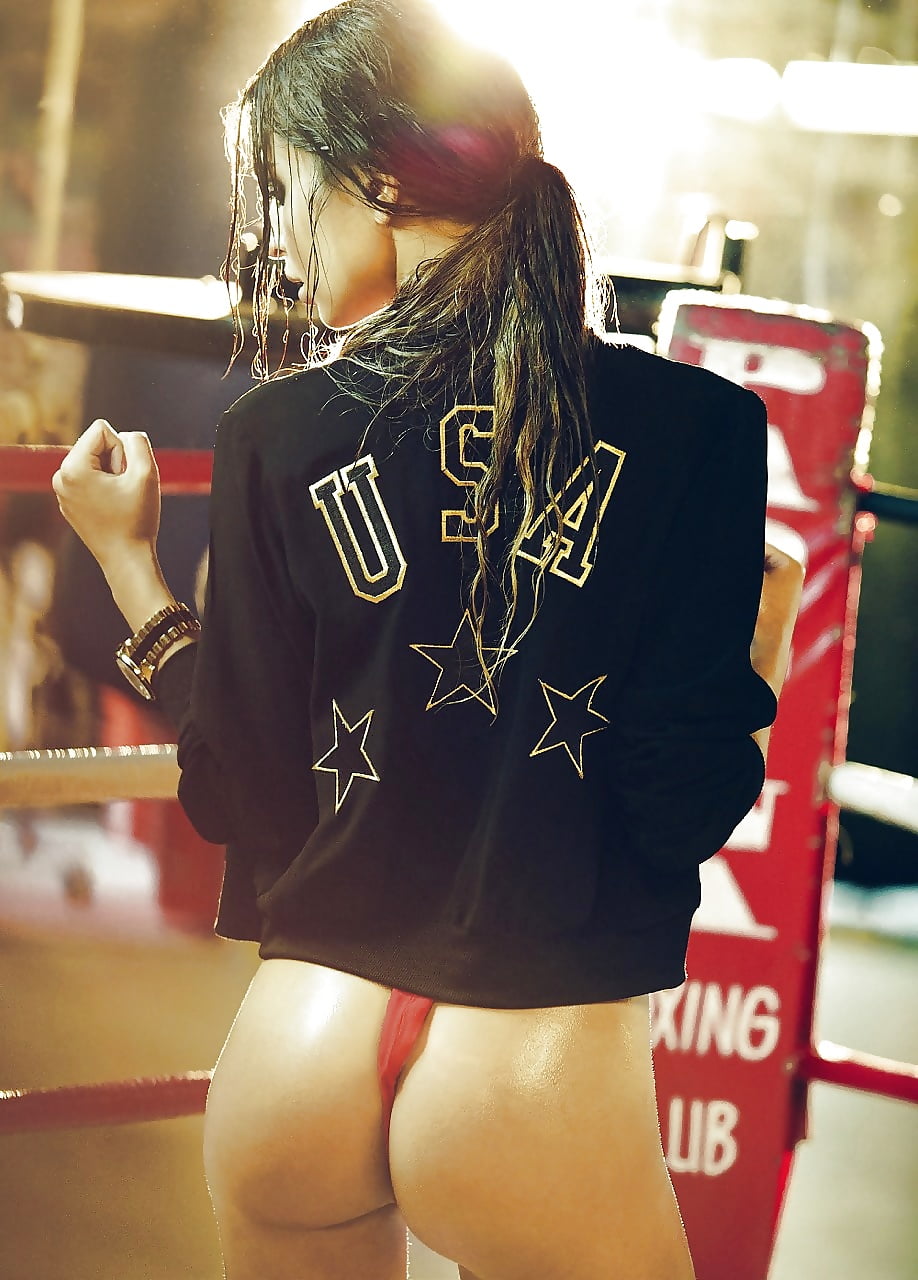 Boxing Babes 23