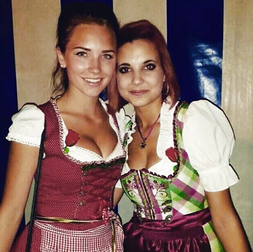 Hot Girls in Dirndl 74 6