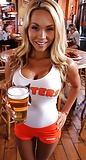 Hooters make you Happy  7